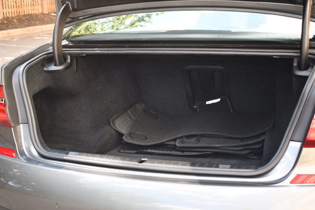 2017 BMW 7 Series 750i xDrive - 22854199 - 9