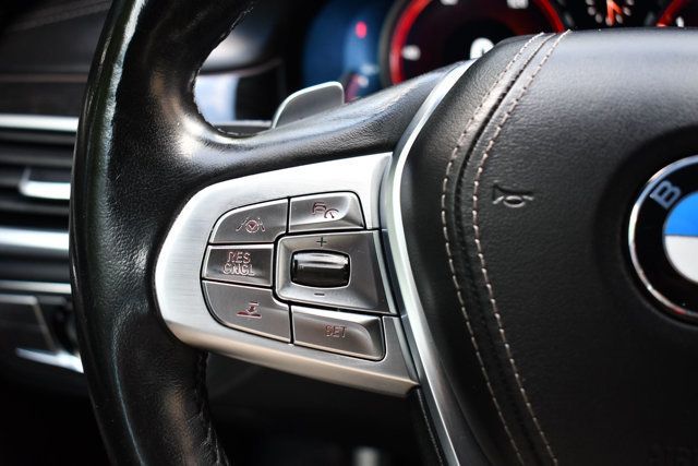 2017 BMW 7 Series 750i xDrive - 22854199 - 33