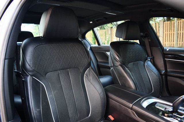 2017 BMW 7 Series 750i xDrive - 22854199 - 45