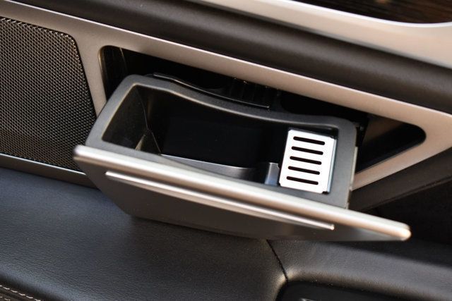 2017 BMW 7 Series 750i xDrive - 22854199 - 49