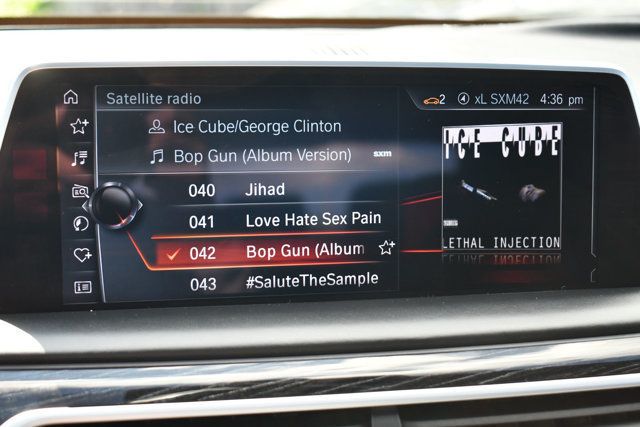 2017 BMW 7 Series 750i xDrive - 22854199 - 66