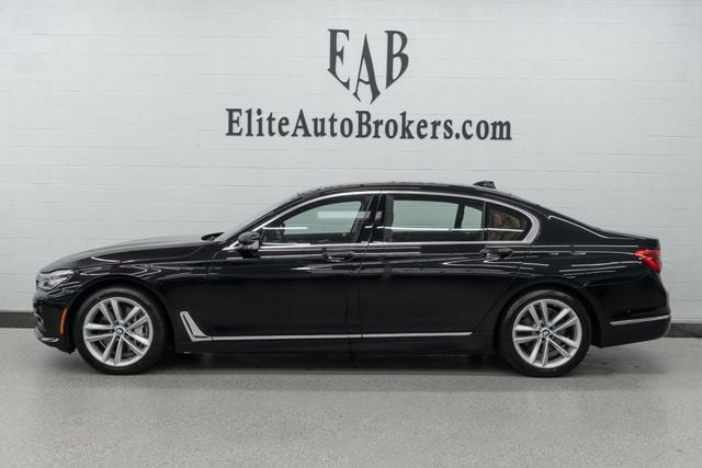 2017 BMW 7 Series 750i xDrive - 22709415 - 1