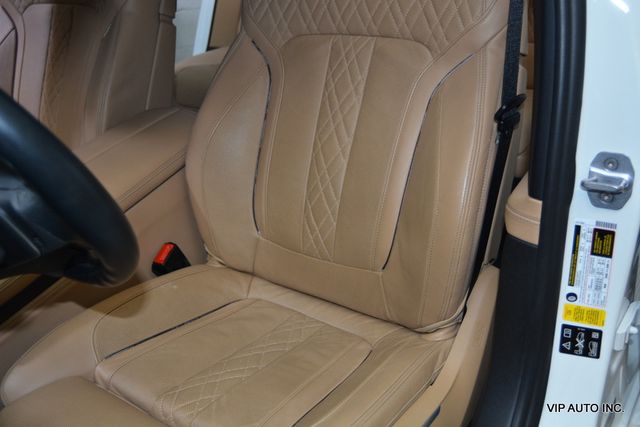 2017 BMW 7 Series 750i xDrive - 23035619 - 18