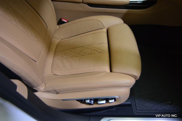 2017 BMW 7 Series 750i xDrive - 23035619 - 21