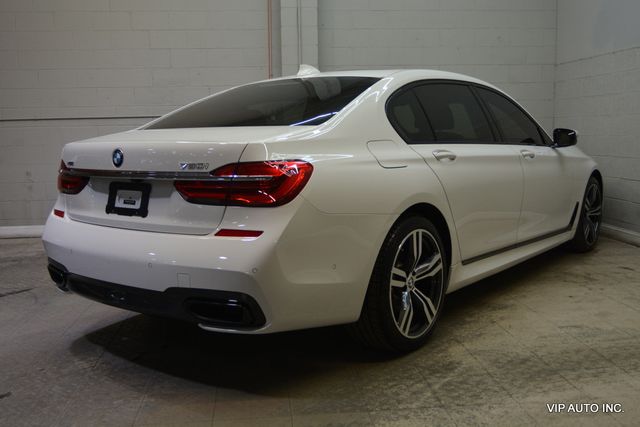 2017 BMW 7 Series 750i xDrive - 23035619 - 3