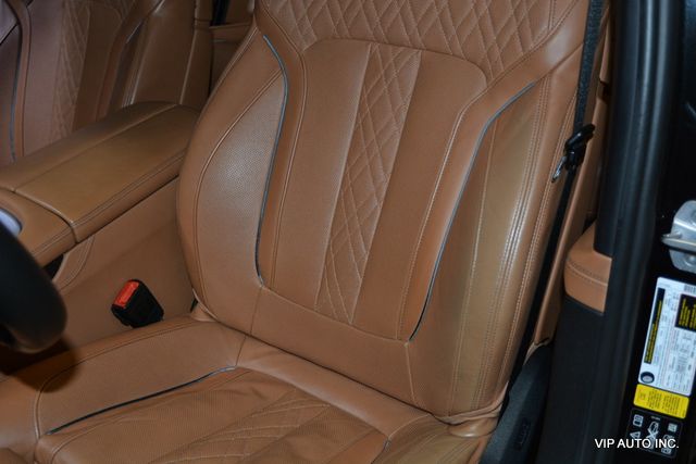 2017 BMW 7 Series M760i xDrive - 22940991 - 18