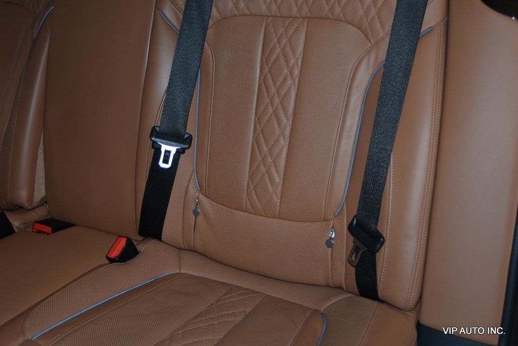 2017 BMW 7 Series M760i xDrive - 22940991 - 24