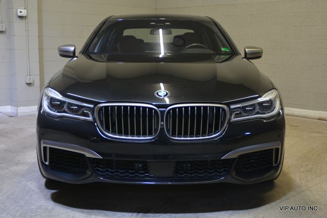 2017 BMW 7 Series M760i xDrive - 22940991 - 38
