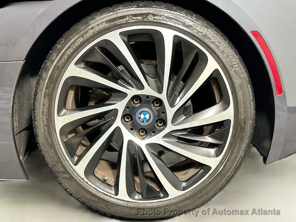 2017 BMW I8  - 21988846 - 32