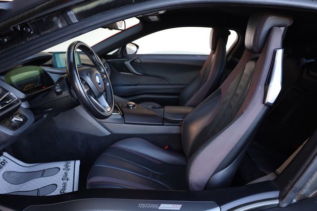 2017 BMW i8  - 22968464 - 25