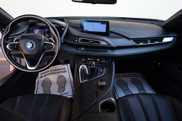 2017 BMW i8  - 22968464 - 26