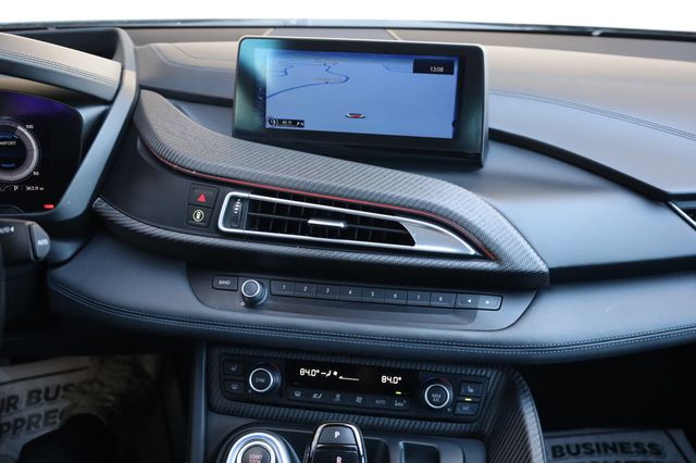 2017 BMW i8  - 22968464 - 33