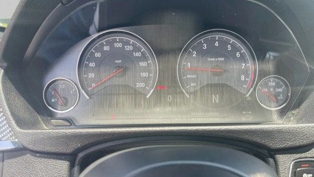2017 BMW M4 2dr Coupe - 23051470 - 17