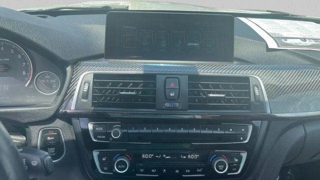 2017 BMW M4 2dr Coupe - 23051470 - 18