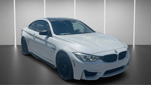 2017 BMW M4 2dr Coupe - 23051470 - 1