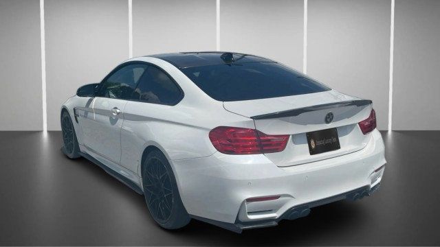 2017 BMW M4 2dr Coupe - 23051470 - 8