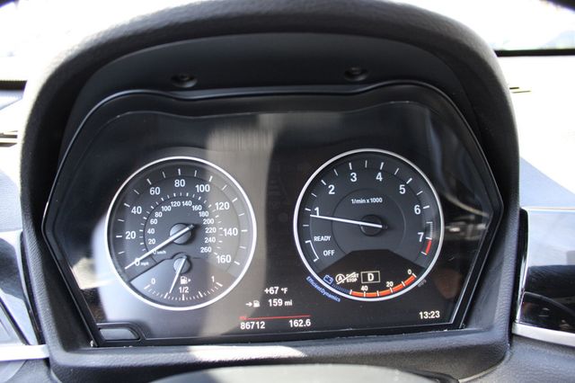 2017 BMW X1 sDrive28i - 22983884 - 12