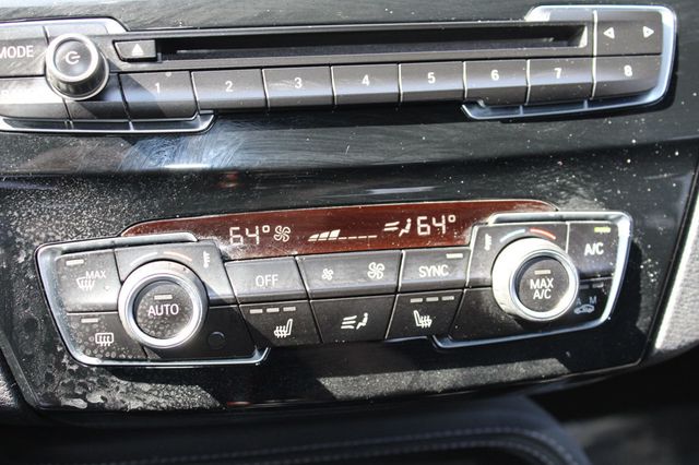 2017 BMW X1 sDrive28i - 22983884 - 15