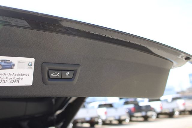 2017 BMW X1 sDrive28i - 22983884 - 19