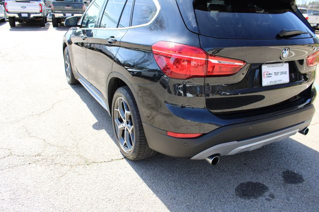 2017 BMW X1 sDrive28i - 22983884 - 21
