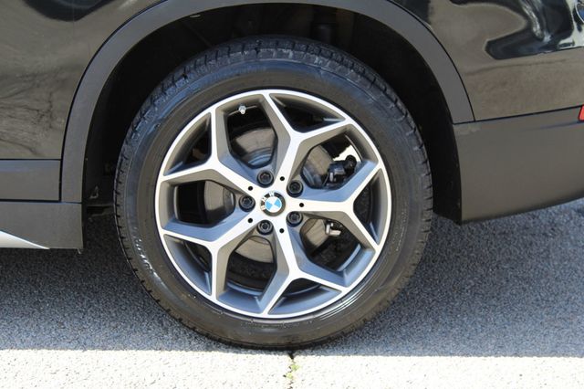 2017 BMW X1 sDrive28i - 22983884 - 27