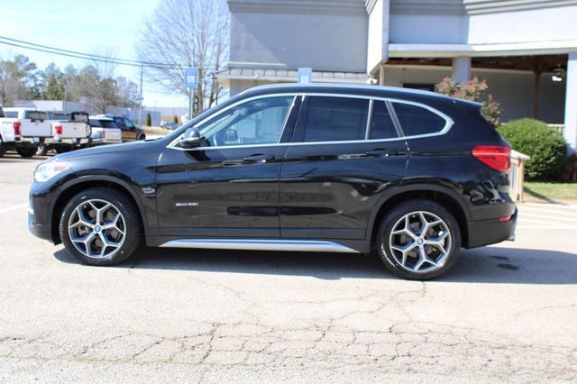 2017 BMW X1 sDrive28i - 22983884 - 3