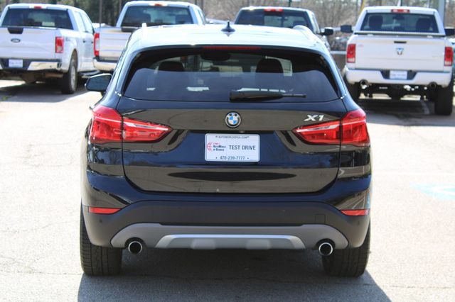 2017 BMW X1 sDrive28i - 22983884 - 6