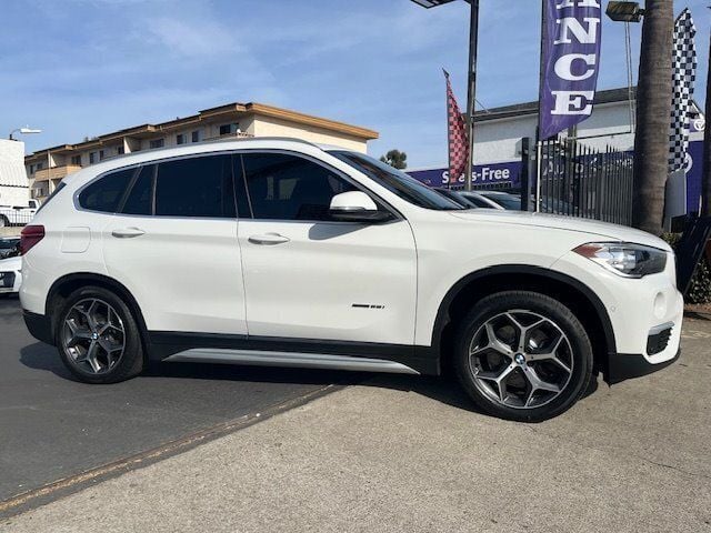 2017 BMW X1 sDrive28i - 22718587 - 1