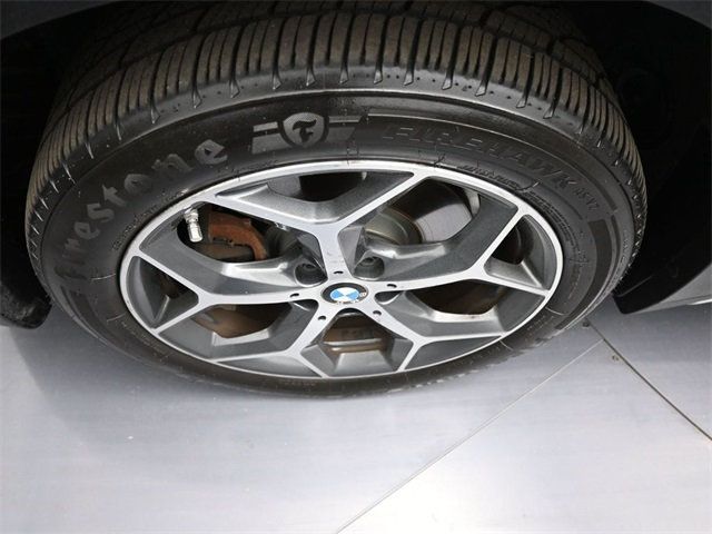 2017 BMW X1 sDrive28i - 22916955 - 11