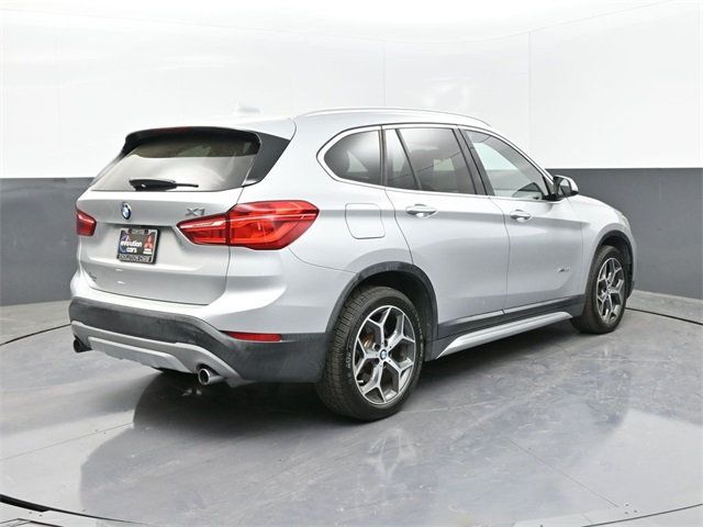 2017 BMW X1 sDrive28i - 22916955 - 19