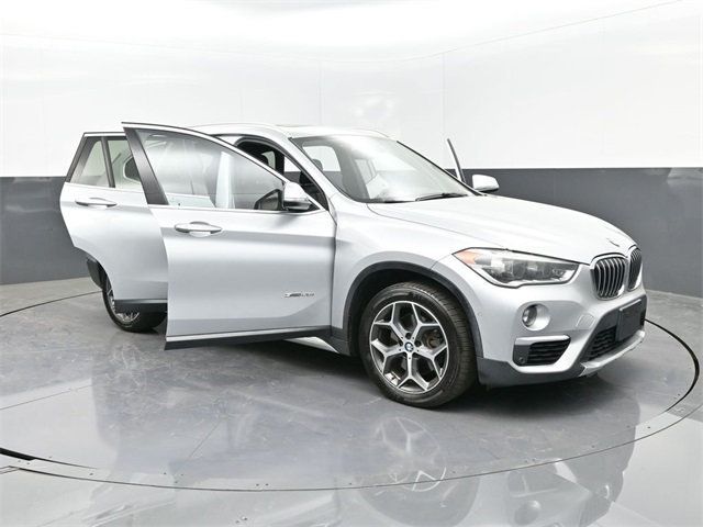 2017 BMW X1 sDrive28i - 22916955 - 25