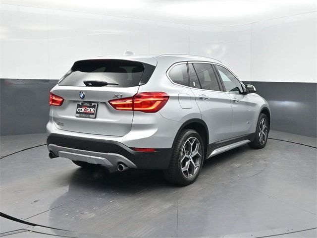 2017 BMW X1 sDrive28i - 22916955 - 37