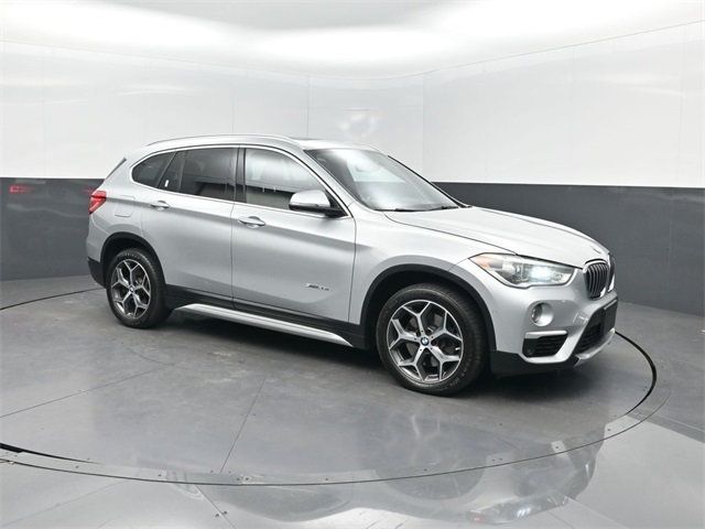 2017 BMW X1 sDrive28i - 22916955 - 39