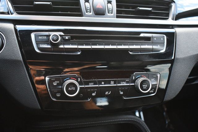 2017 BMW X1 xDrive28i - 22992822 - 17