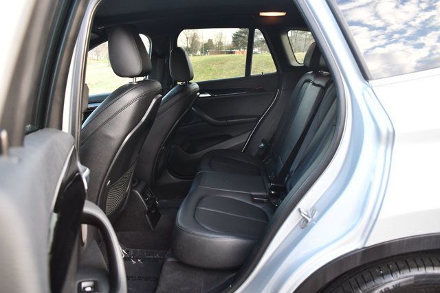 2017 BMW X1 xDrive28i - 22992822 - 26