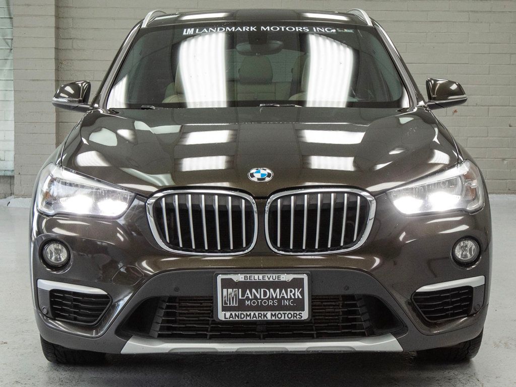 2017 Bmw X1 xDrive28i SAV photo 3