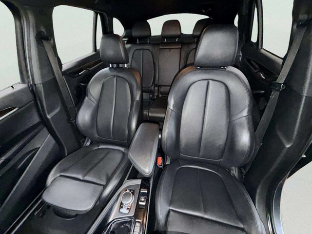 2017 BMW X1 xDrive28i - 23011858 - 17