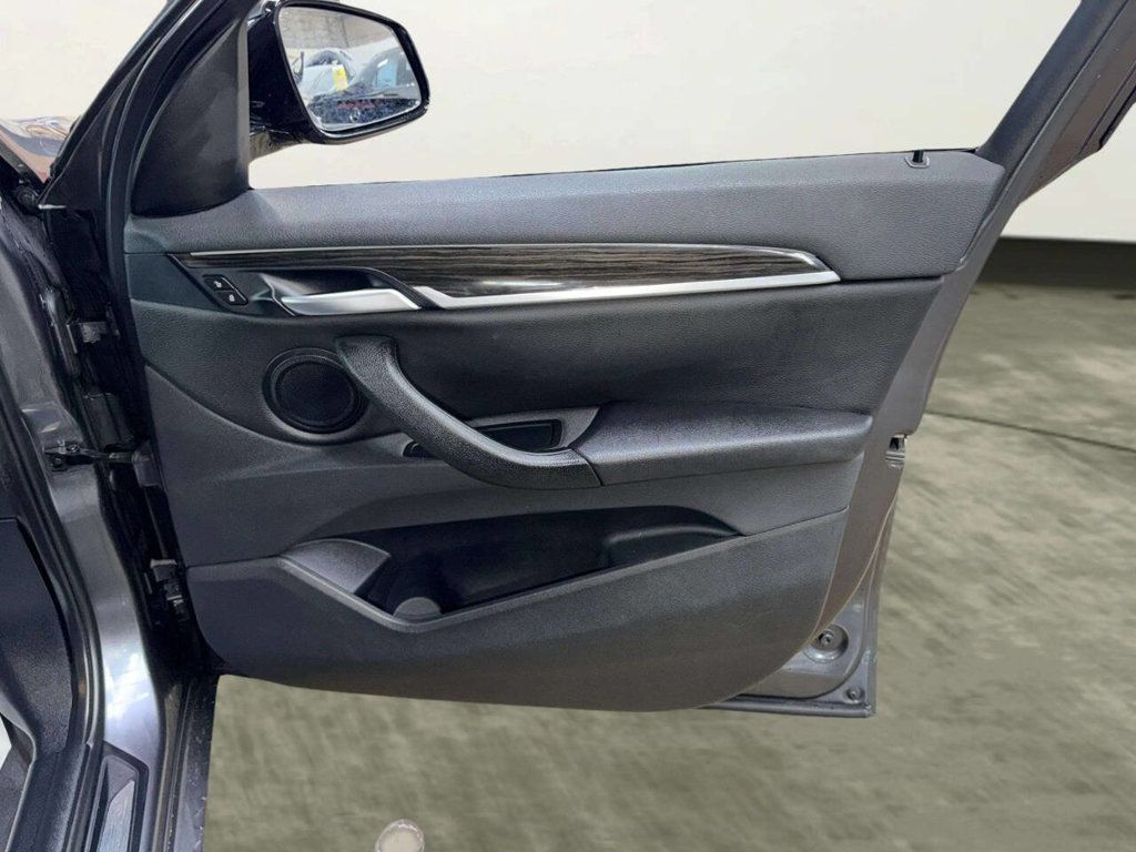 2017 BMW X1 xDrive28i - 23011858 - 24
