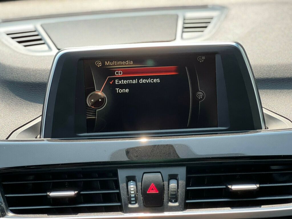 2017 BMW X1 xDrive28i - 23052803 - 23