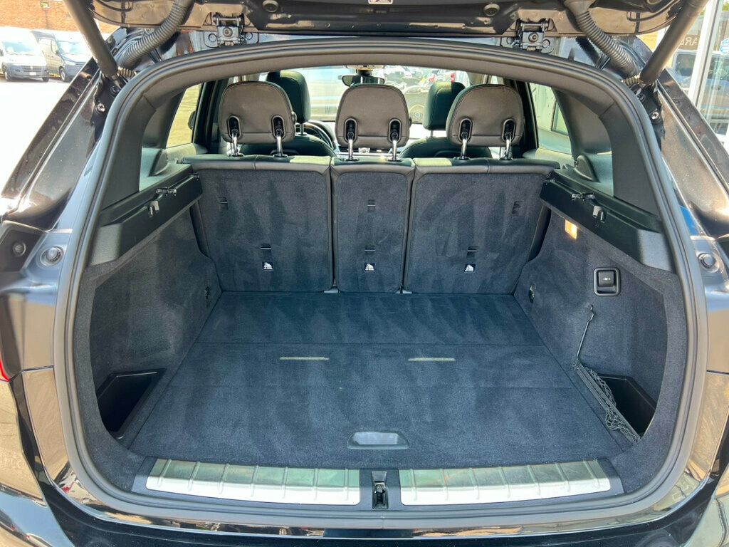 2017 BMW X1 xDrive28i - 23052803 - 7
