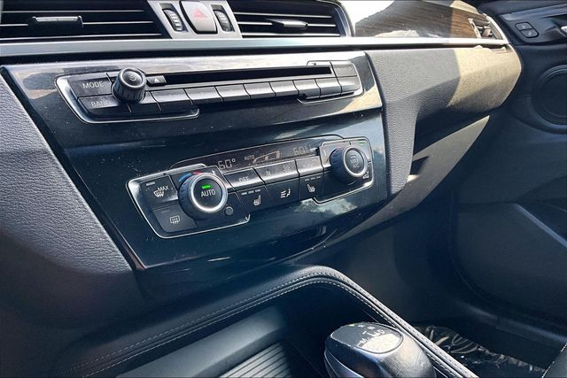 2017 BMW X1 xDrive28i - 23079287 - 29