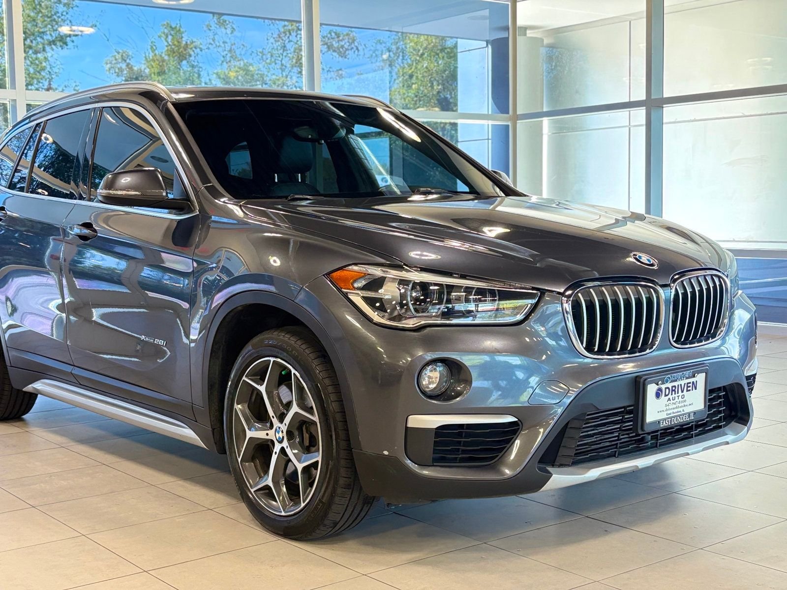 2017 Bmw X1 xDrive28i SAV photo 4