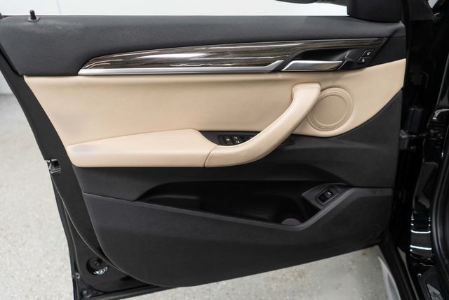 2017 BMW X1 xDrive28i - 23002129 - 14