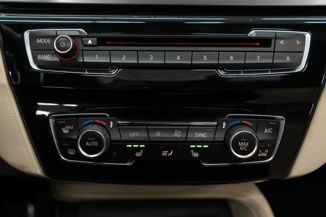 2017 BMW X1 xDrive28i - 23002129 - 17