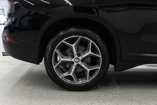 2017 BMW X1 xDrive28i - 23002129 - 32