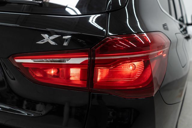 2017 BMW X1 xDrive28i - 23002129 - 43