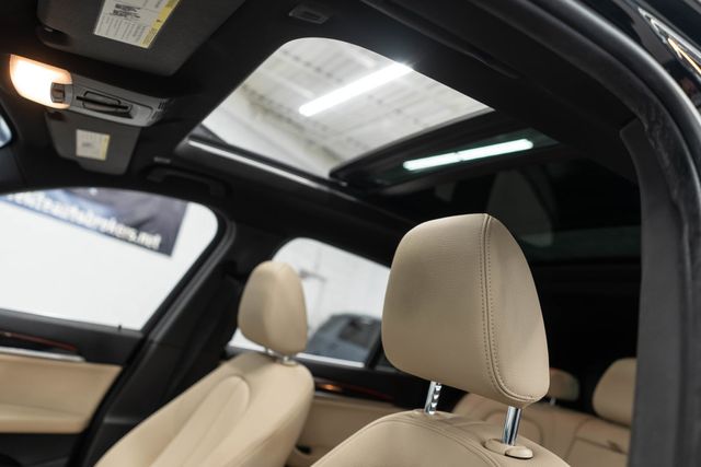 2017 BMW X1 xDrive28i - 23002129 - 7