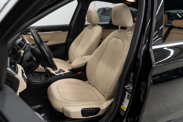 2017 BMW X1 xDrive28i - 23002129 - 8