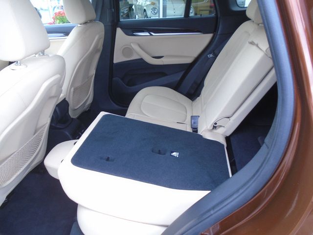 2017 BMW X1 xDrive28i - 22943220 - 38