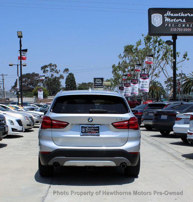 2017 BMW X1 xDrive28i - 23021243 - 3